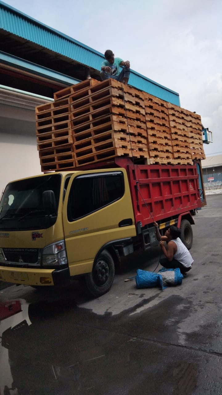 Supplier Pabrik Pallet Kayu Surabaya